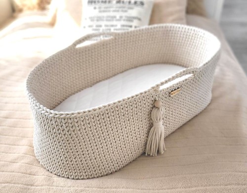 kosz-mojzesza-z-materacem