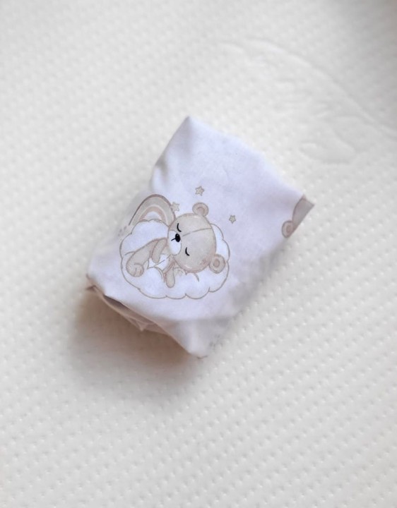 prześcieradło do kosza mojżesza beige bear