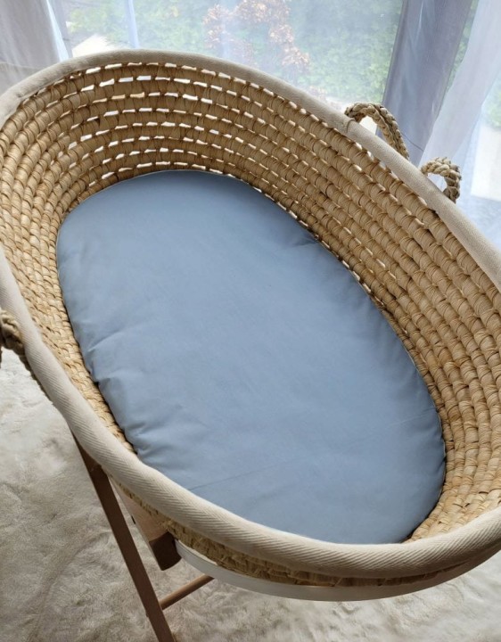 przescieradlo-do-kosza-mojzesza