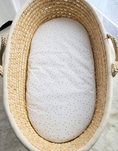 przescieradlo-do-kosza-mojzesza