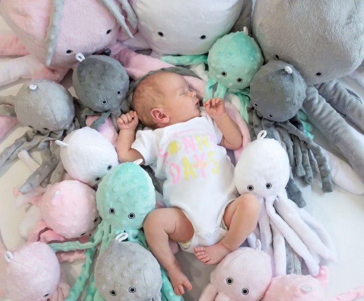 przytulanka dla niemowlaka