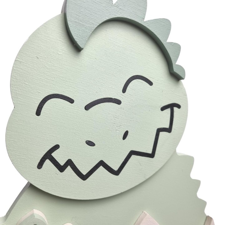 lampka z drewna dinozaur