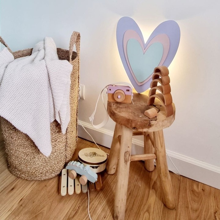 lampka-z-drewna-serce