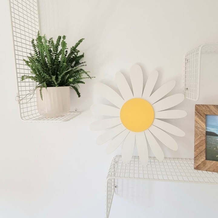 lampka z drewna stokrotka