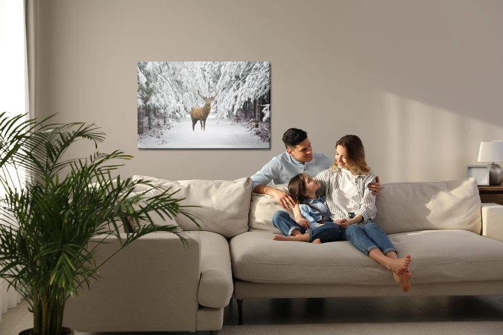 Obraz Na Płótnie Jeleń W Zimowym Lesie