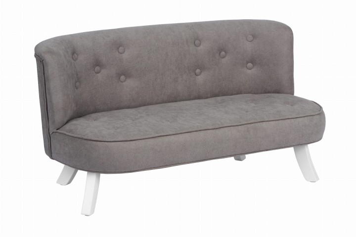 wygodna sofa dla dziecka na białych nogach