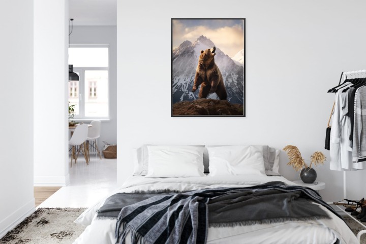 Plakat Niedźwiedź Grizzly Na Śnieżnym Paśmie Górskim