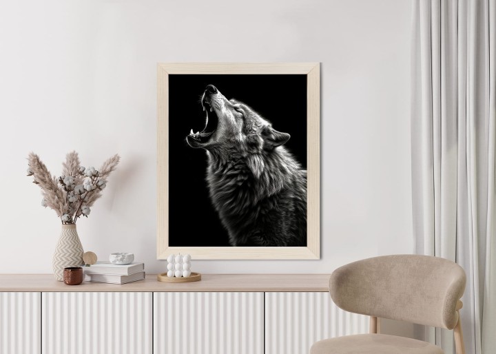 Plakat Wyjący Wilk Na Czarnym Tle