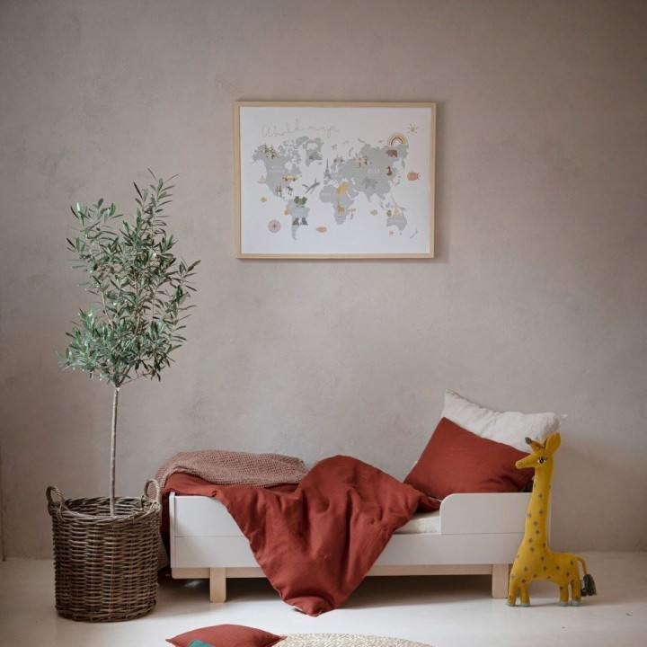 Kaszmirowe łóżeczko tapczanik Basic w aranżacji pokoju niemowlaka