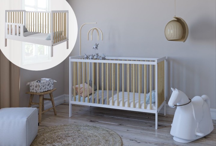 łóżeczko Lilo białe 120x60 w pokoju niemowlęcia, wersja 2w1 z tapczanikiem