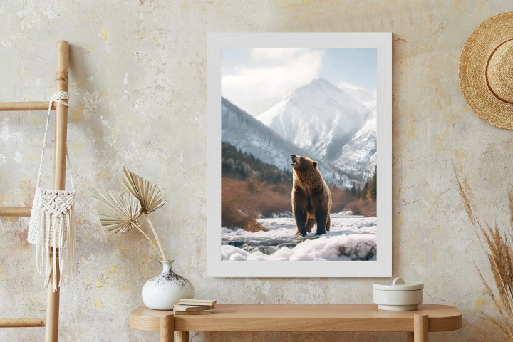 Plakat Niedźwiedź Grizzly Przed Śnieżnym Pasmem Górskim