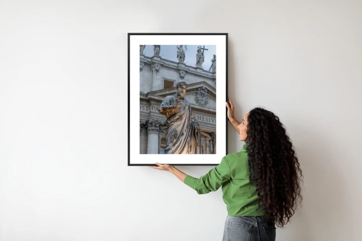 Plakat Posąg Przy Bazylice Św. Piotra W Watykanie