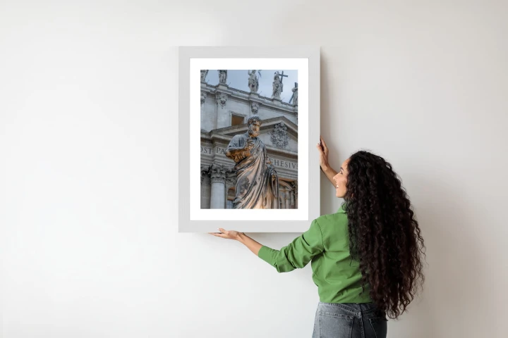 Plakat Posąg Przy Bazylice Św. Piotra W Watykanie