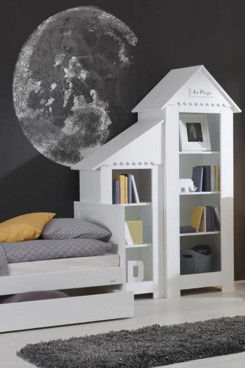 Regał mały Marsylia w pokoju dziecka