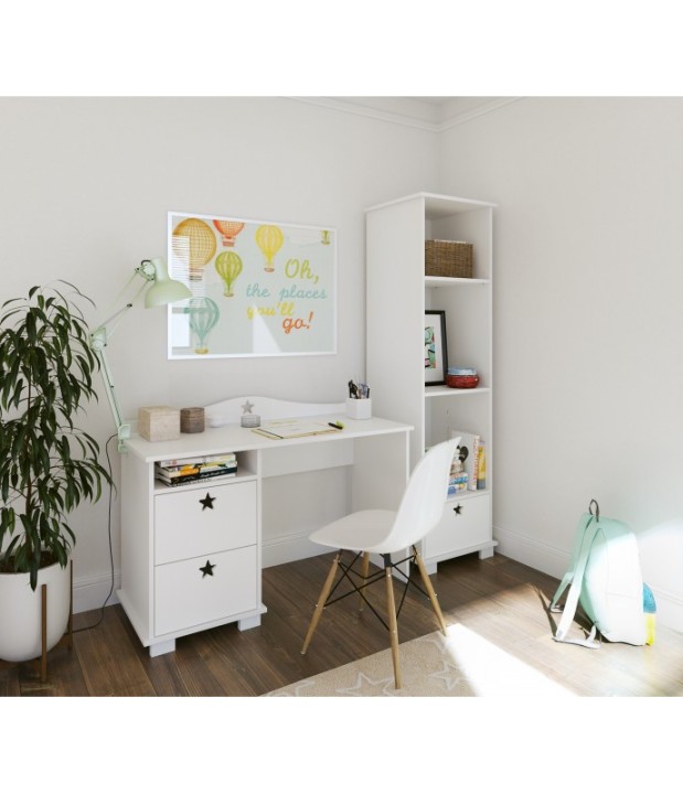 białe biurko dla dziewczynki Stars z regałem w jasnym pokoju dziecięcym