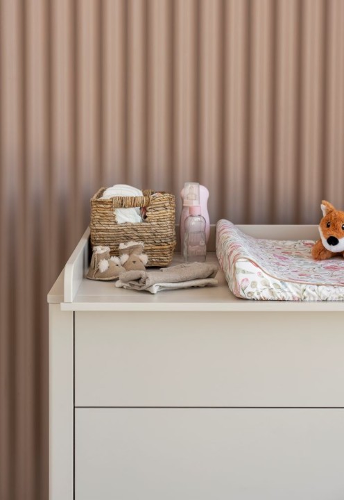 Blat komody z przewijakiem Seth szampańskiej