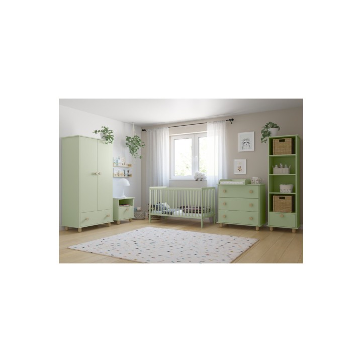 Pastelowy pokój dziecięcy z miętowymi meblami Lilo