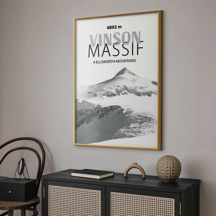 Plakat - majestatyczny szczyt górski Vinson Massif korona gór pejzaż górski