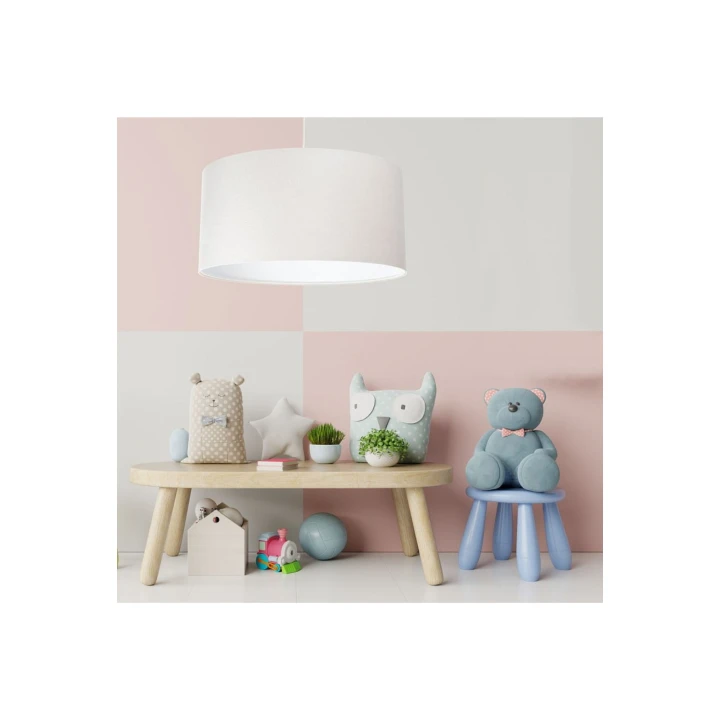 Lampa sufitowa kremowa Jasmine Bebe w aranżacji pokoju dziecięcego