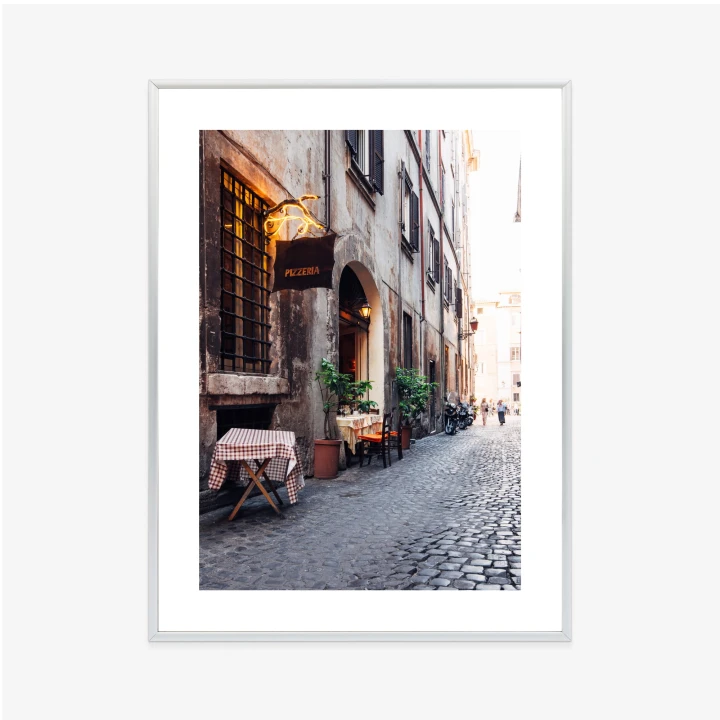 Plakat Klimatyczna Uliczka W Rzymie Z Kawiarnią