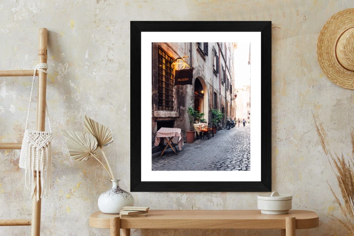 Plakat Klimatyczna Uliczka W Rzymie Z Kawiarnią
