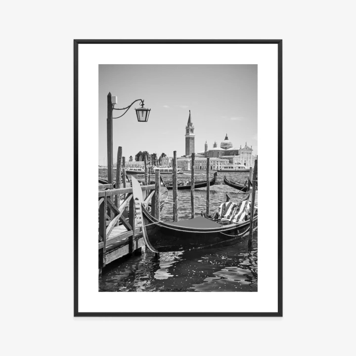 Plakat Gondola W Czarno Białej Wenecji