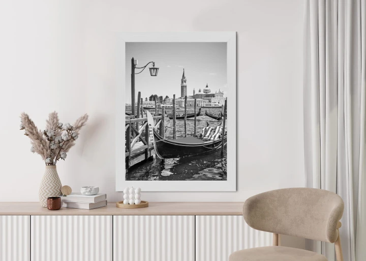 Plakat Gondola W Czarno Białej Wenecji