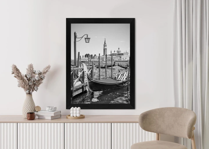 Plakat Gondola W Czarno Białej Wenecji