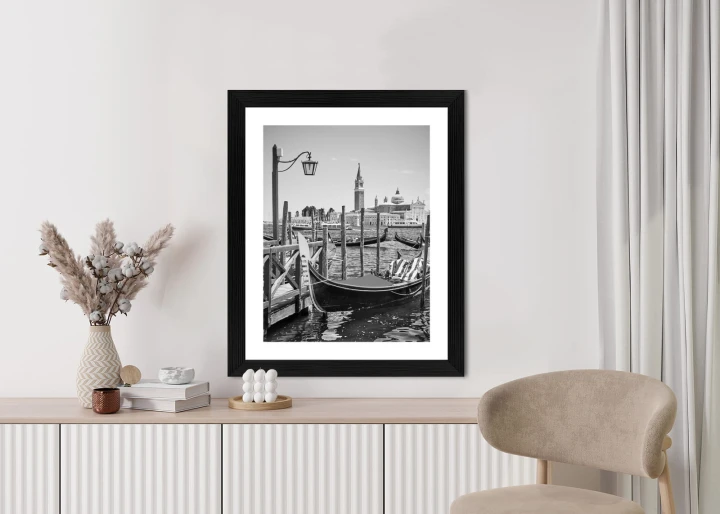 Plakat Gondola W Czarno Białej Wenecji