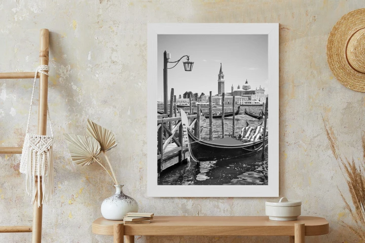 Plakat Gondola W Czarno Białej Wenecji