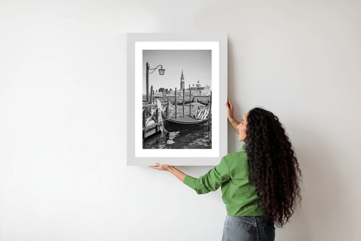 Plakat Gondola W Czarno Białej Wenecji
