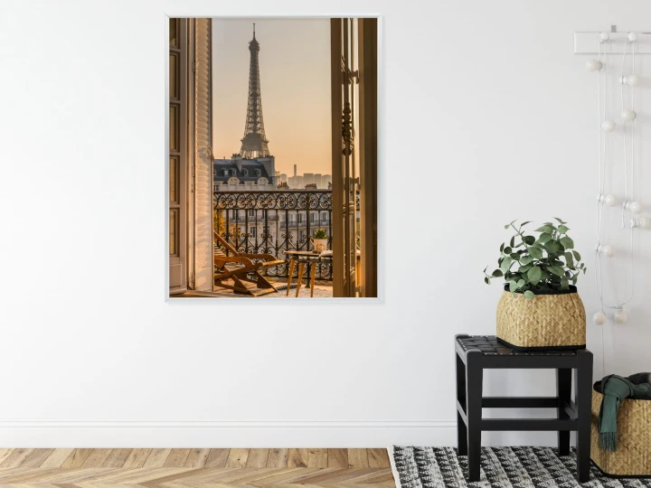 Plakat Widok Z Okna Na Paryską Wieżę Eiffla O Zachodzie Słońca