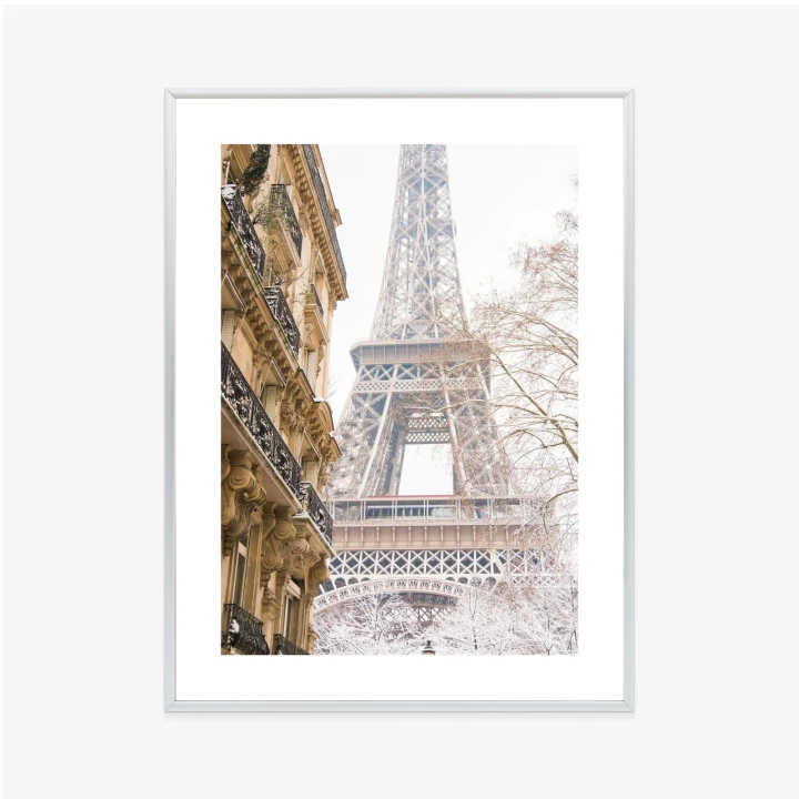Plakat Wieża Eiffla W Paryżu Zimą