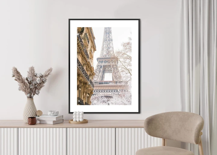 Plakat Wieża Eiffla W Paryżu Zimą