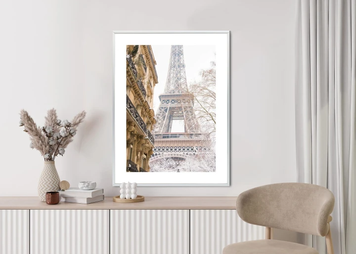 Plakat Wieża Eiffla W Paryżu Zimą