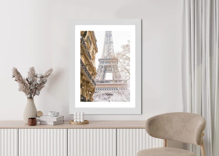 Plakat Wieża Eiffla W Paryżu Zimą