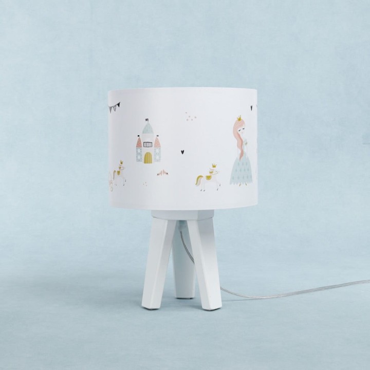 lampka nocna do pokoju dziewczynki