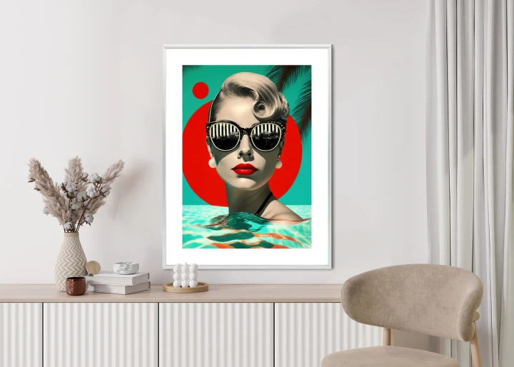 Plakat Kobieta Z Czerwonymi Ustami W Modnych Okularach Przeciwsłonecznych