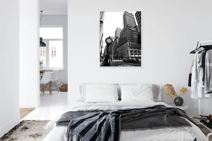 Plakat Czarno Biały Zegar I Taksówka Na Ulicy Nowego Jorku