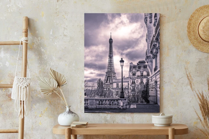 Plakat Paryż Wieża Eiffla W Pochmurny Dzień