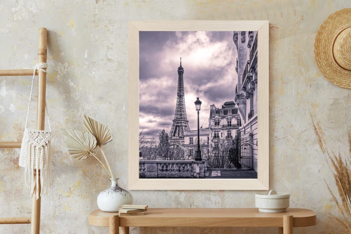 Plakat Paryż Wieża Eiffla W Pochmurny Dzień