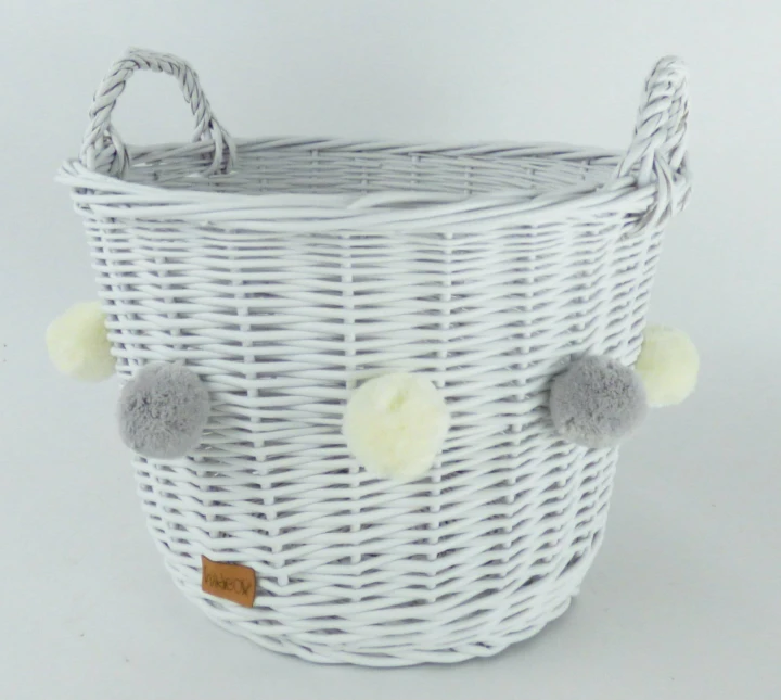 kosz na zabawki pompony