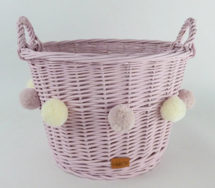 kosz na zabawki pompony