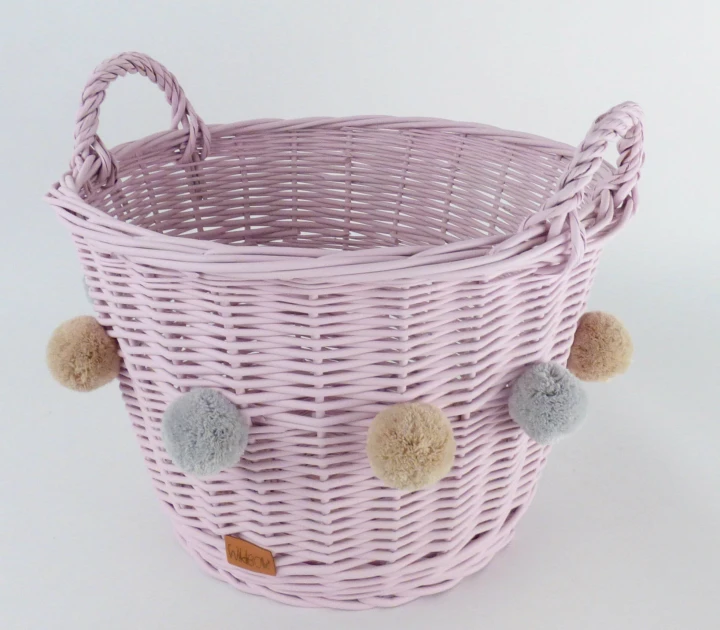 kosz na zabawki pompony