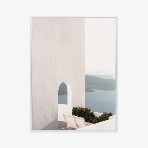 Plakat Biała Architektura Na Santorini Z Widokiem Na Morze