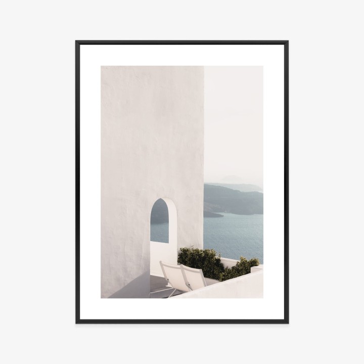 Plakat Biała Architektura Na Santorini Z Widokiem Na Morze