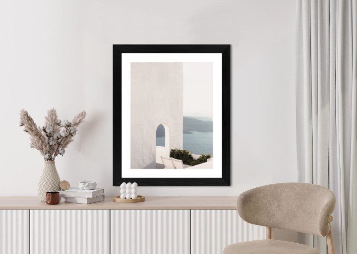 Plakat Biała Architektura Na Santorini Z Widokiem Na Morze