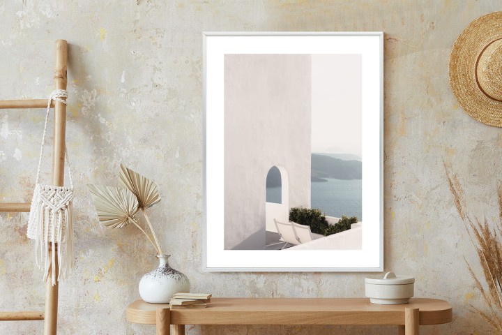 Plakat Biała Architektura Na Santorini Z Widokiem Na Morze