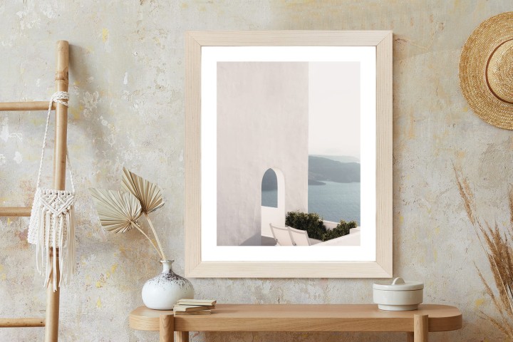 Plakat Biała Architektura Na Santorini Z Widokiem Na Morze