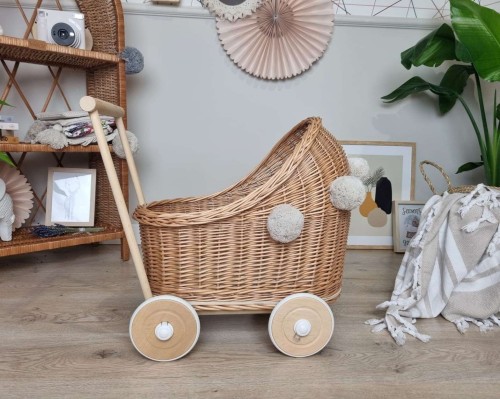 wiklinowy wózek dla lalek